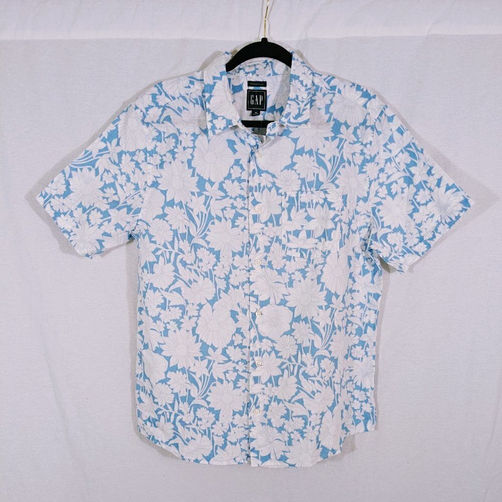Gap Blue & White Floral Casual Button Down Shirt Size M